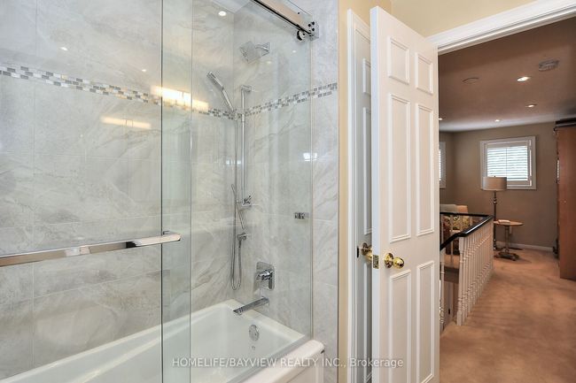 32 Mccallum Dr, House other with 3 bedrooms, 3 bathrooms and 2 parking in Richmond Hill ON | Image 29