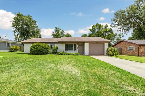 1208 Ne 3rd St, Bentonville, AR, 72712-5507 | Card Image