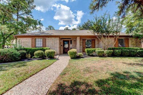 17707 Woodlode Ln, Spring, TX, 77379-7819 | Card Image