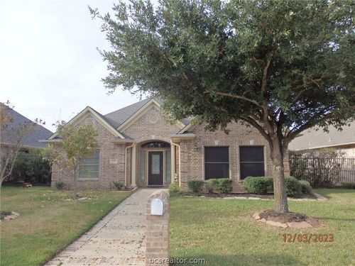 207 Meir Ln, College Station, TX, 77845-3976 | Card Image