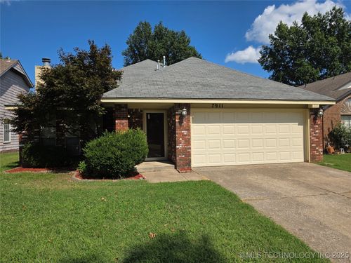 7911 S 76th East Ave, Tulsa, OK, 74133-3526 | Card Image