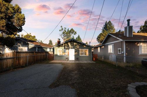 972 Pinon Ln, Big Bear City, CA, 92314-9141 | Card Image