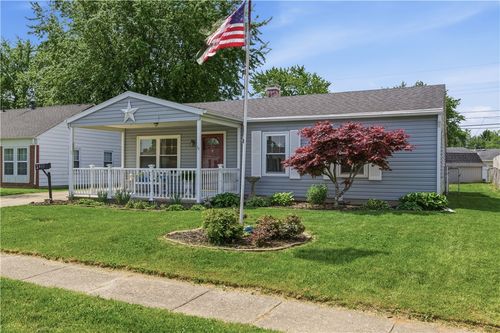 403 Ridgebury Dr, Xenia, OH, 45385-3941 | Card Image