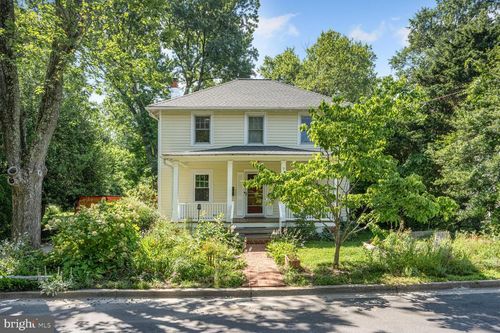 7 Montgomery Ave, GAITHERSBURG, MD, 20877-2709 | Card Image