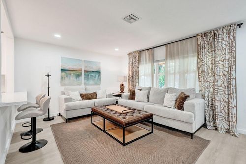 207 Salisbury I, West Palm Beach, FL, 33417-1971 | Card Image