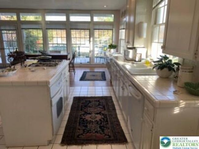 32 Shore Dr, House other with 2 bedrooms, 1 bathrooms and null parking in Tunkhannock PA | Image 13