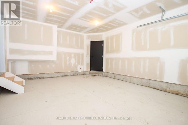 587 Regent St, Townhouse with 3 bedrooms, 3 bathrooms and 3 parking in Mount Brydges ON | Image 32
