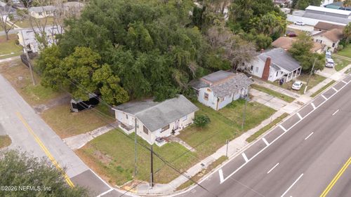 5055 San Juan Ave, JACKSONVILLE, FL, 32210-3246 | Card Image