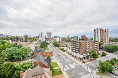 902 - 432 Main St E, Condo with 2 bedrooms, 2 bathrooms and 1 parking in Hamilton ON | Image 3