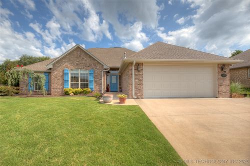 3422 W 29th Ave, Stillwater, OK, 74074-6972 | Card Image