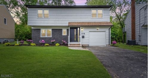 1318 Marcella Dr, Union, NJ, 07083-6243 | Card Image