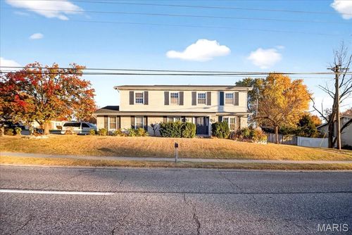 7060 Howdershell Rd, Hazelwood, MO, 63042-3804 | Card Image