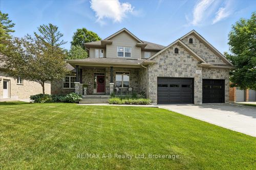 65 Sir Adam Beck Rd, Stratford, ON, N5A8B9 | Card Image