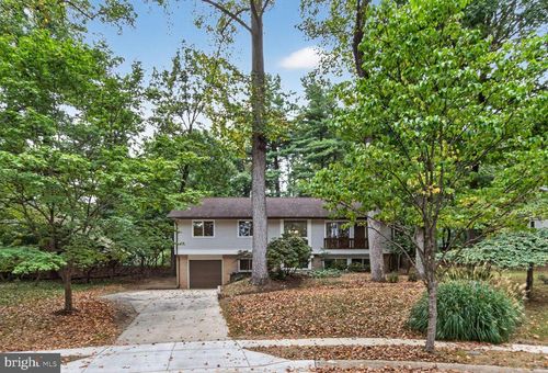 5 Don Mills Ct, ROCKVILLE, MD, 20850-2745 | Card Image