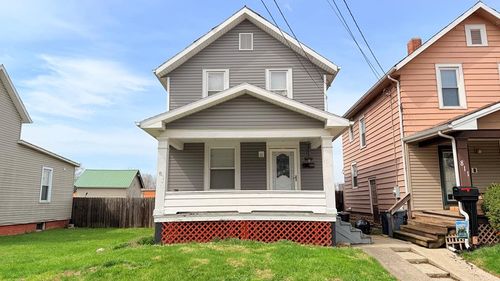 809 Wingert St, Bucyrus, OH, 44820-1429 | Card Image