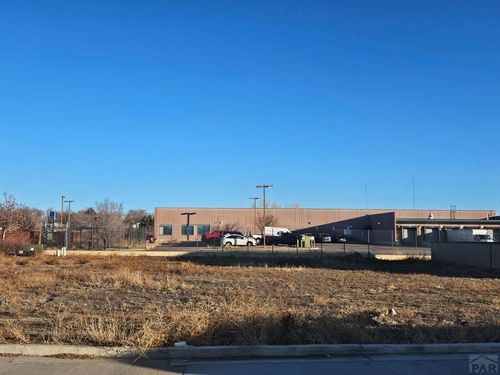 855 Crane Ridge Dr, Pueblo, CO, 81008-1845 | Card Image