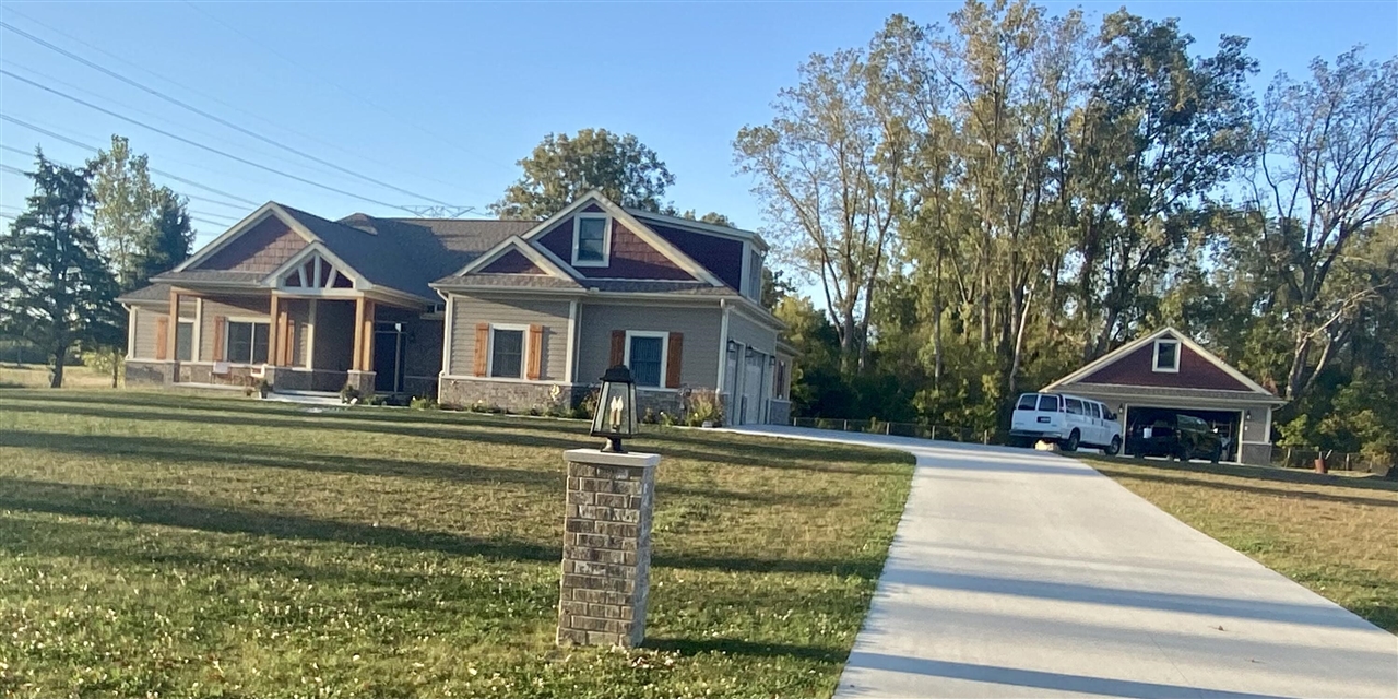 27 Mile Rd, Washington, MI 48094