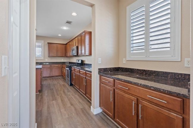 1121 Copper Grass St, House other with 4 bedrooms, 3 bathrooms and null parking in Henderson NV | Image 11