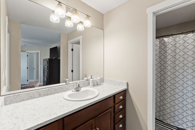 Master Bath | Image 8