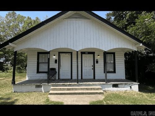 222 College Park Cir, North Little Rock, AR, 72114-2752 | Card Image