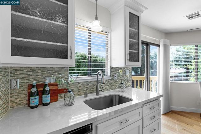 APT-8 - 1945 Trinity Ave, Condo with 2 bedrooms, 2 bathrooms and null parking in Walnut Creek CA | Image 14
