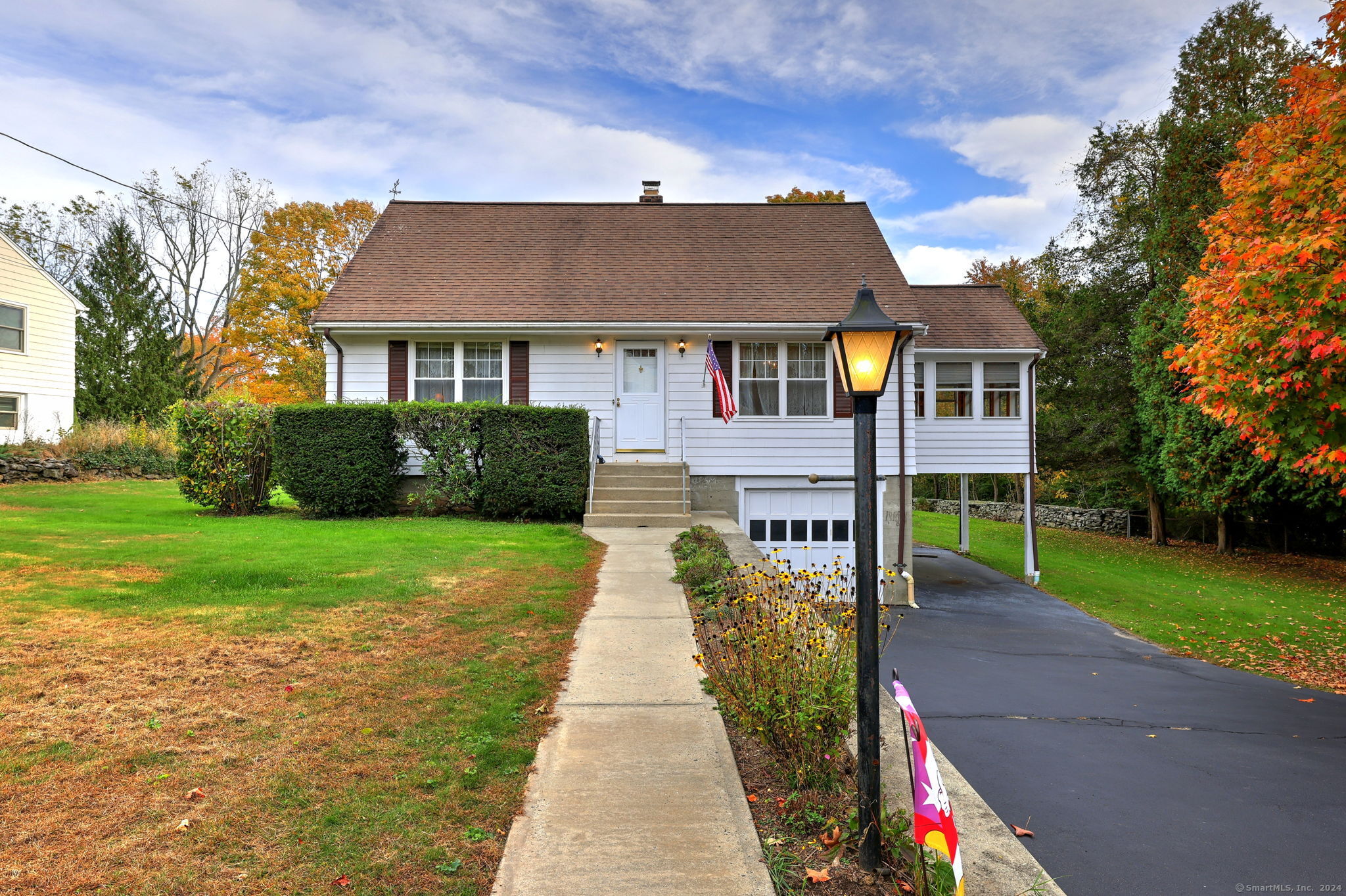 17 Ward Place, For Sale in Trumbull Zoocasa