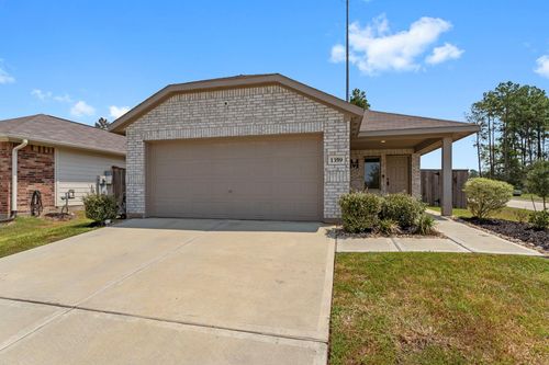 1359 Bougainvillea Dr, Conroe, TX, 77301-3395 | Card Image