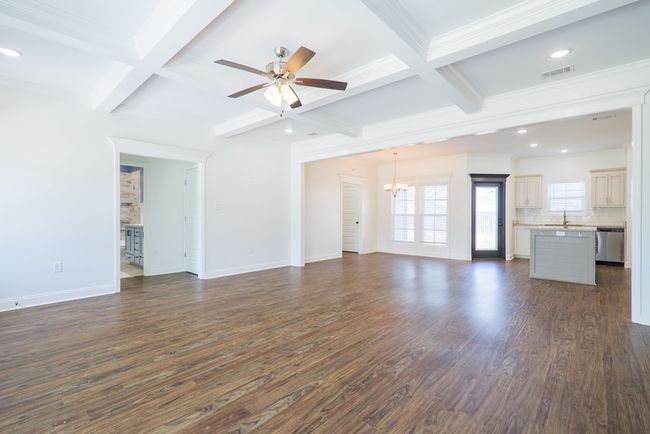 3823 Renee Pl, House other with 4 bedrooms, 2 bathrooms and 2 parking in Hahira GA | Image 7