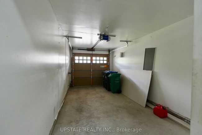 UPPER - 18 Caliper Rd, House attached with 4 bedrooms, 3 bathrooms and 2 parking in Brampton ON | Image 30