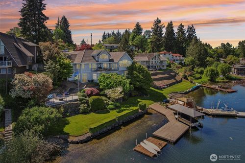 26100 134th Avenue Se, Kent, WA, 98042 | Card Image
