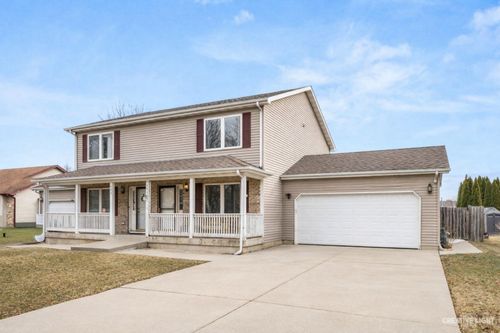 688-688 S Elizabeth St, Maple Park, IL, 60151-7311 | Card Image