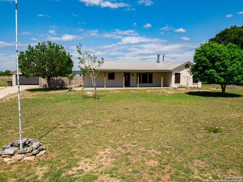 472 Valley View Trl, Medina, TX, 78055 | Card Image