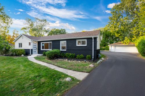 760 Buckeye Dr, Hoffman Estates, IL, 60169-1819 | Card Image