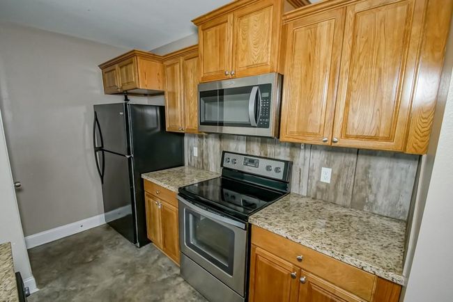 540 S 1 St St, Home with 12 bedrooms, 8 bathrooms and null parking in Ponchatoula LA | Image 11