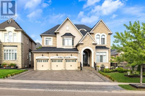 37 Elbern Markell Dr, Brampton, ON, L6X2X6 | Card Image