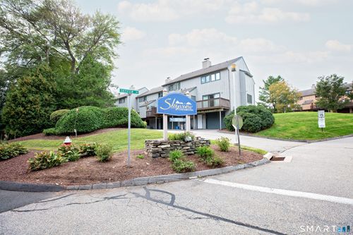 262-262 Skyview Dr, Cromwell, CT, 06416-1874 | Card Image