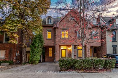 27 Woodlawn Ave W, Home with 3 bedrooms, 5 bathrooms and 2 parking in Toronto ON | Image 1