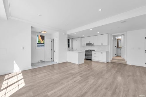469 W 63rd Avenue, Vancouver, BC, V5X2J3 | Card Image