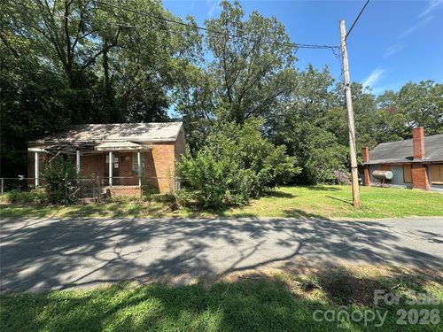 806 Gordon St, Monroe, NC, 28112-5331 | Card Image