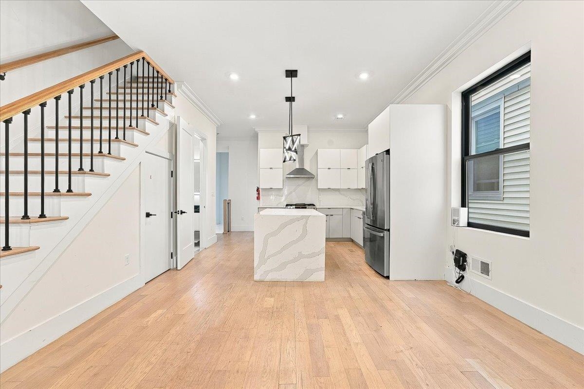 Residential Lease in JC, Journal Square 4