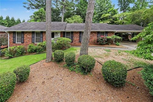 4725 Kitty Hawk Pl, Sandy Springs, GA, 30342-2552 | Card Image