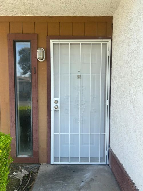 apt-1-540 Pacific Ave, Fairfield, CA, 94533-2097 | Card Image