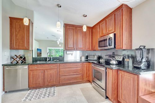 14211 W La Sedona Circle, Delray Beach, FL, 33484 | Card Image