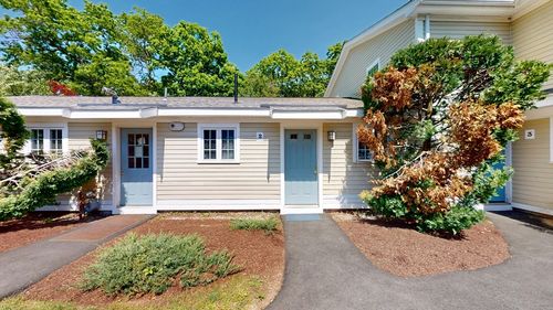 2-2 Adam St, South Easton, MA, 02375-1635 | Card Image