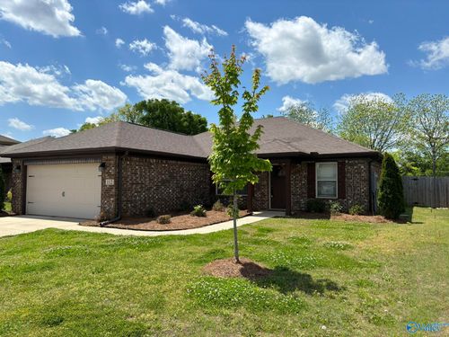 112 Beaver Brook Pl, Toney, AL, 35773-5503 | Card Image