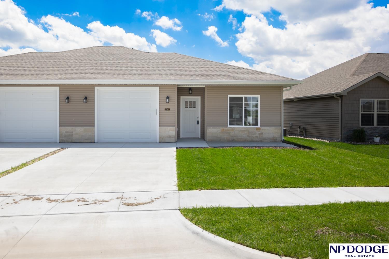 Victoria Ln, Fremont, NE 68025
