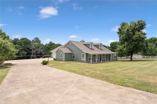 815 Steele Rd, Tontitown, AR, 72762-6255 | Card Image