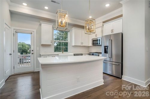 1622 Nandina Corners Aly, Charlotte, NC, 28205-0048 | Card Image