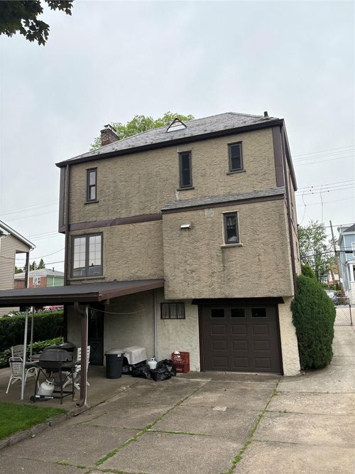 30 Seminary Ave, Yonkers, NY, 10704-1850 | Card Image
