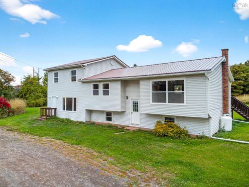 2447 Highway 376, Lyons Brook, NS, B0K1H0 | Card Image